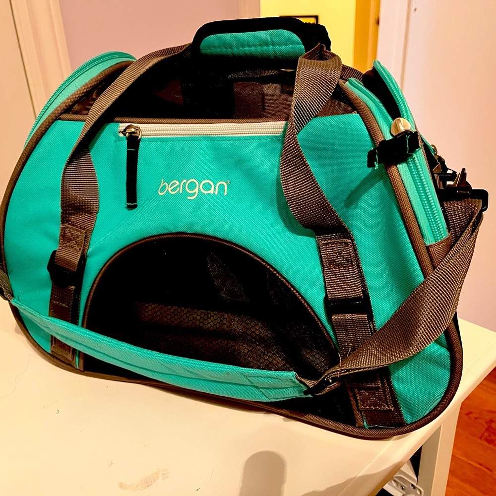 S/M Comfort Cat Carrier